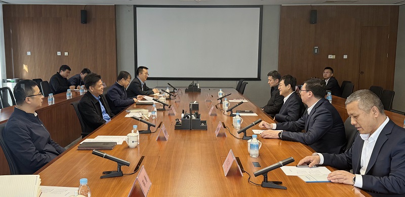 3月28日 公司黨委書記、董事長姚衛(wèi)東帶隊(duì)拜訪信托保障基金公司黨委書記、董事長肖璞.jpg